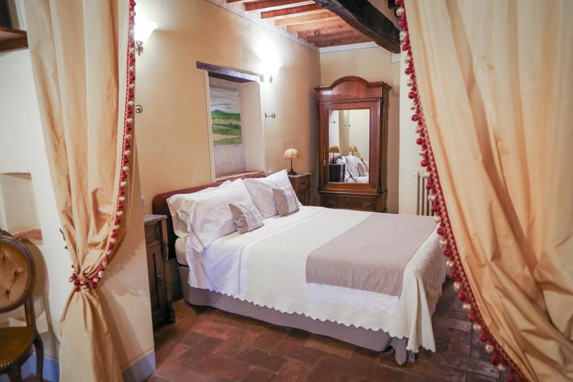 Pienzalettings "Suites" Bagian luar foto